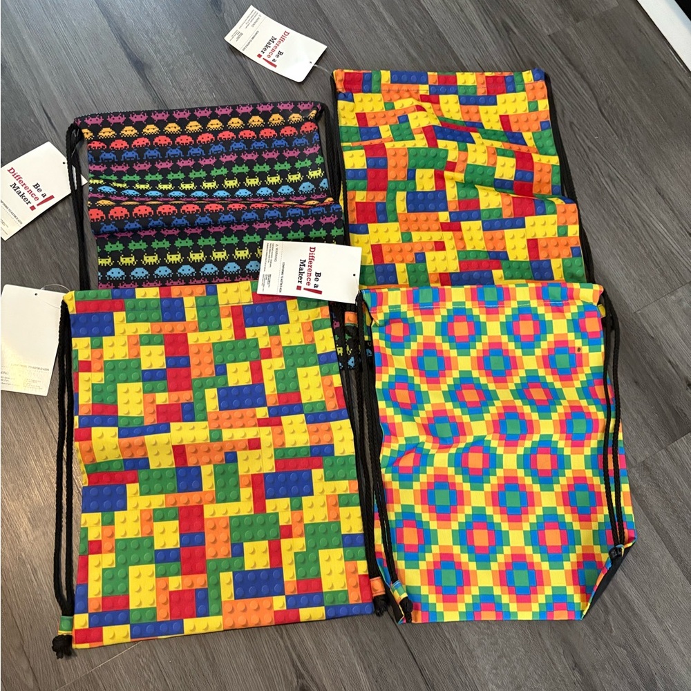 NWT Colorful Kids Drawstring Bags Set